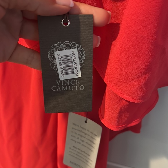 Vince Camuto Hot pink chiffon cape cocktail dress - Picture 5 of 13